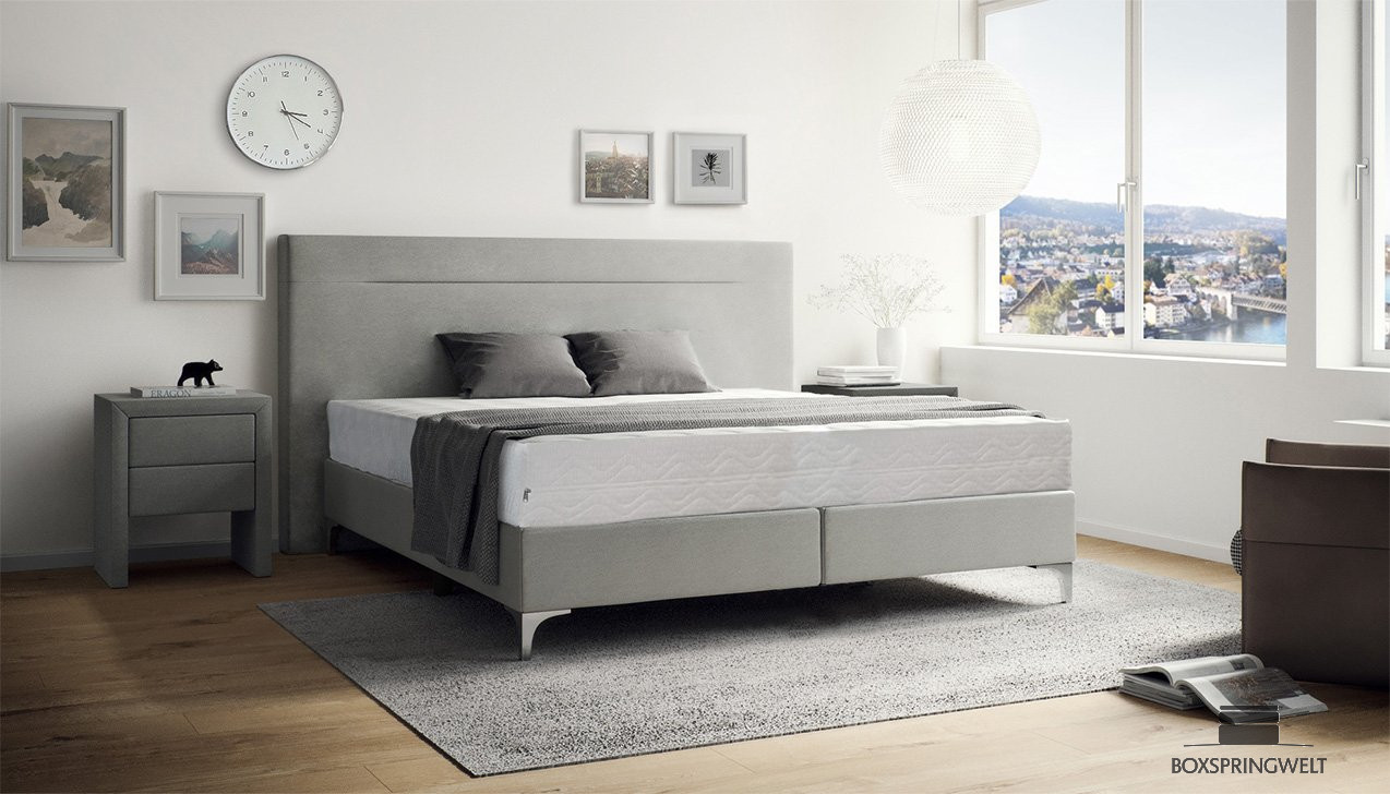  Mit Kopfteil Fritz (10cm Seitenüberstand) und Schrägfüße